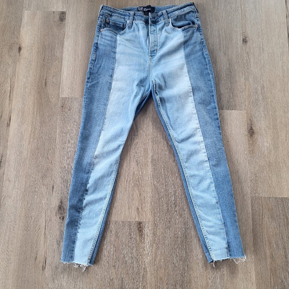 GAP Two Tone High Rise Universal Legging/ Skinny Jeans Size 12